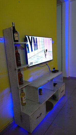 Interior - Plan B by bastos (Yaoundé)