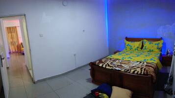 1 bedroom, iron/ironing board, WiFi