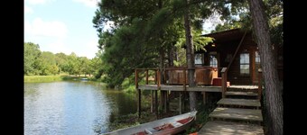 The Bluegill A-frame cabin at Bluegill Lake Cabins