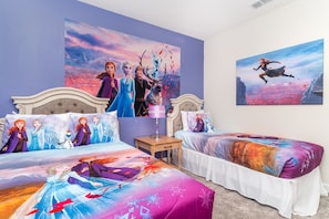 5 bedrooms, WiFi, bed sheets