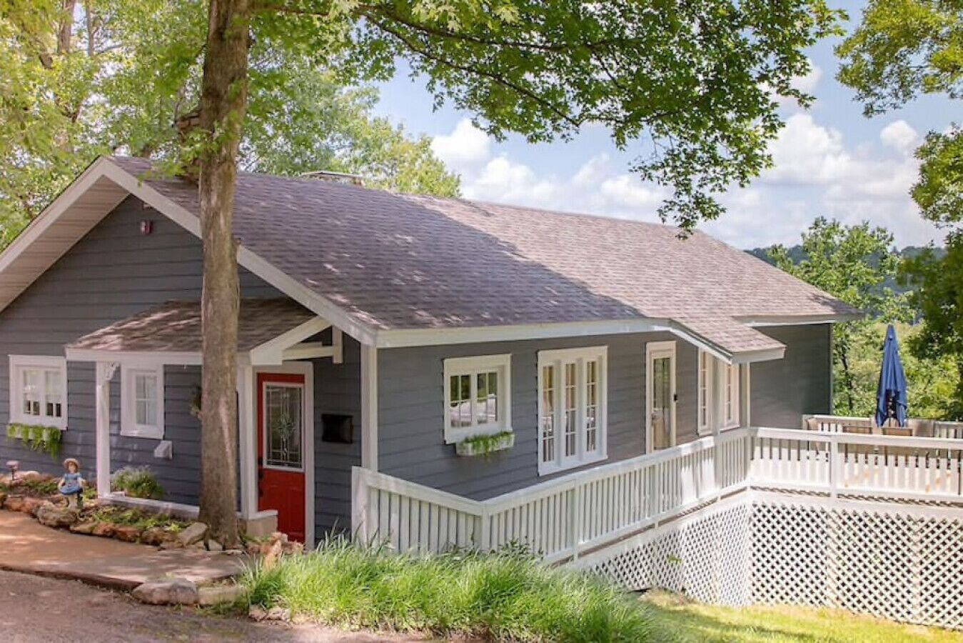 Beautiful Branson Home! Perfect Downtown Location!
