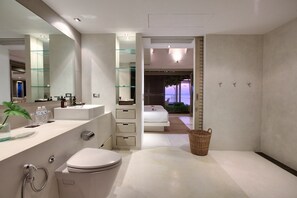 Towels, soap, toilet paper