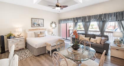 Beachfront Boutique Resort | Stunning Modern Chic Condo | Casa Condo 100