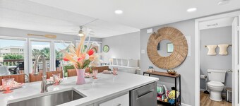 Boutique Beachfront Resort | Sunny Pool View Studio | Casa Condo 207