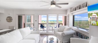 Beachfront Boutique Resort |Serene Escape| Casa Condo 210