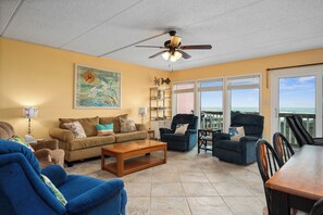 Télévision à écran plat