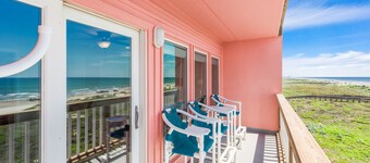 Boutique Beachfront Resort Condominium with Beach Boardwalk | Casa Condo 503