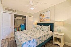 1 Schlafzimmer, Reisekinderbett, WLAN, Bettwäsche