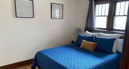 2 BDRM - Sleeps up to 6