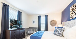 5 bedrooms, in-room safe, WiFi, bed sheets - Fancy Amenities, SPA ChampionsGate 19029 (Four Corners)