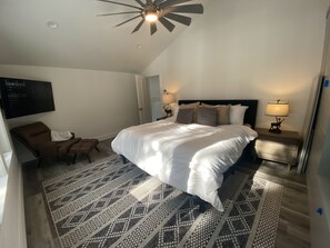 4 chambres, bureau, fer et planche à repasser, Wi-Fi gratuit