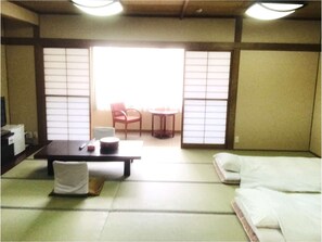 Room - Tokyo Bay Plaza Hotel (Kisarazu)