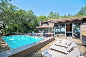 Una piscina riscaldata