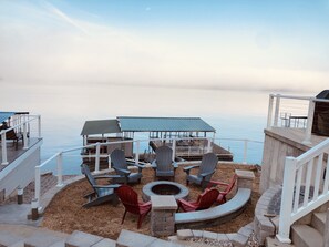 Property grounds - The Jozarks Family Lake Getaway with Breathtaking Views (Rocky Mount)