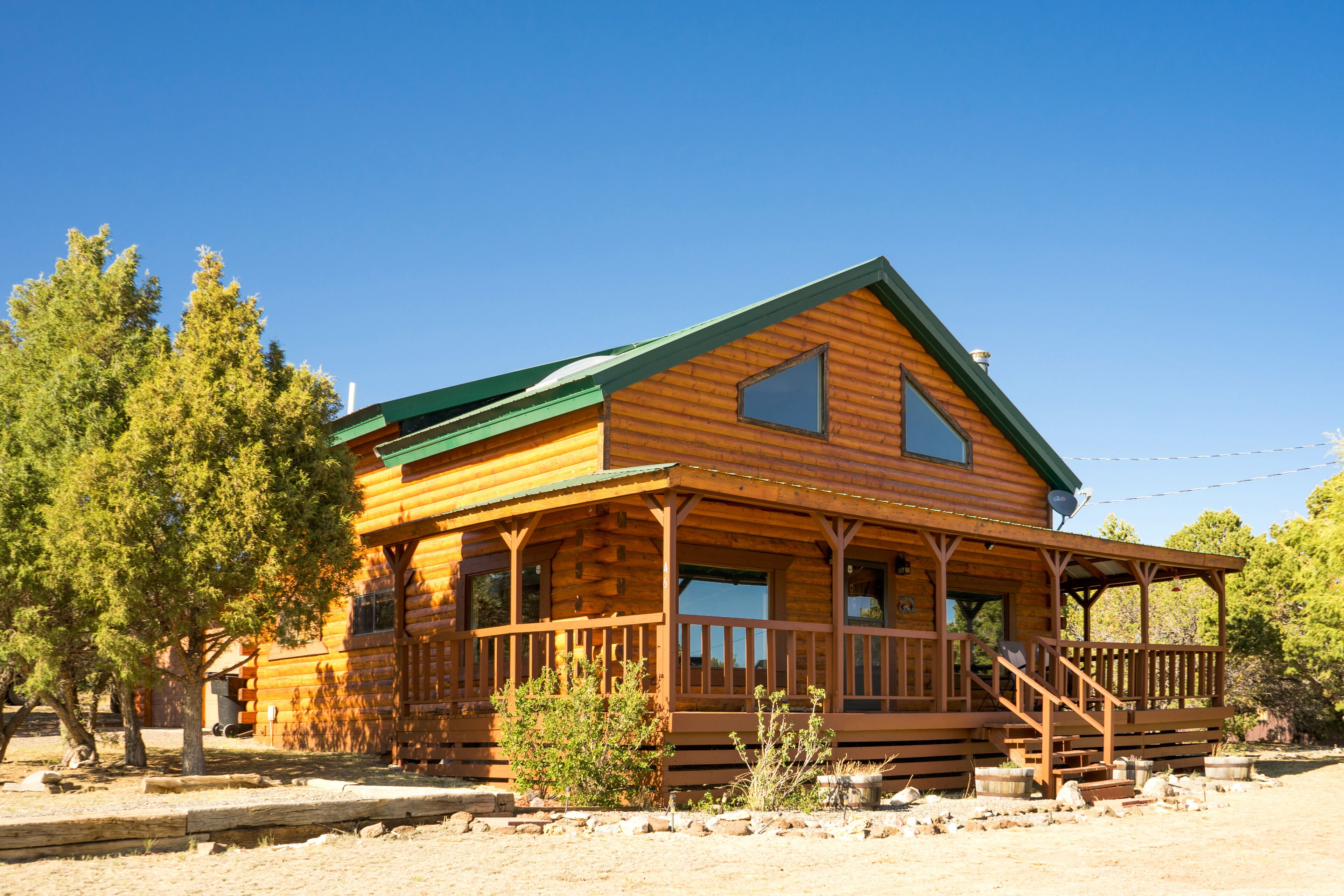 Dog-friendly alpine home with mountain views - great for ATVs and fishing