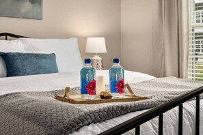 2 chambres, bureau, fer et planche à repasser, Wi-Fi gratuit