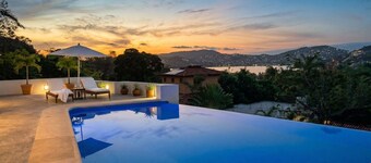 Casa Luna 001 at el Tular 7 min from La Ropa beach