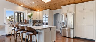 *Mountain View in Highly desired Russian River Estate