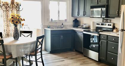 Close to everything with all the comforts of home.