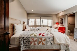 5 chambres, fer et planche Ă repasser, Wi-Fi, draps fournis