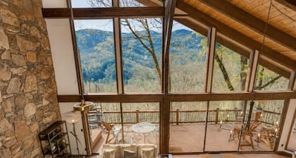 Falling Water Lodge | Gorgeous 5BR Mountaintop Lodge