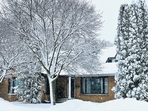 Exterior - Downtown Boyne City—Close to Lake Charlevoix Beach, Dining, Shopping & Festivals (Boyne City)