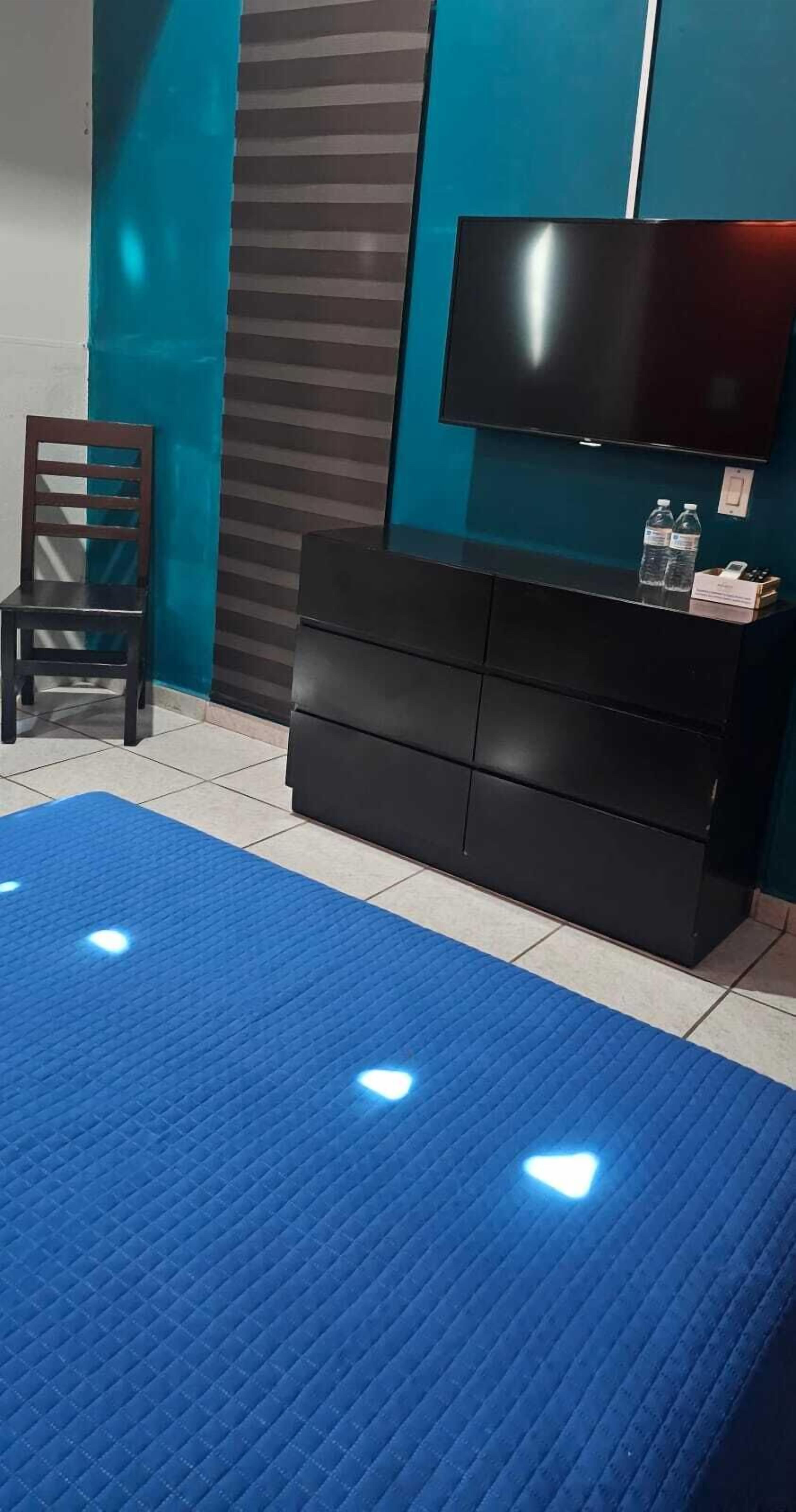 Executive Room, 1 Bedroom | Down comforters, individually decorated, individually furnished