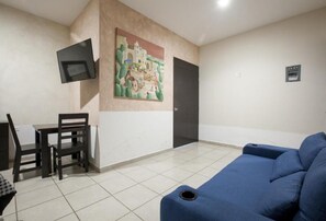 Junior Studio Suite, 1 Bedroom | Down duvets, individually decorated, individually furnished - Hotel Mágico del Mar (La Paz)