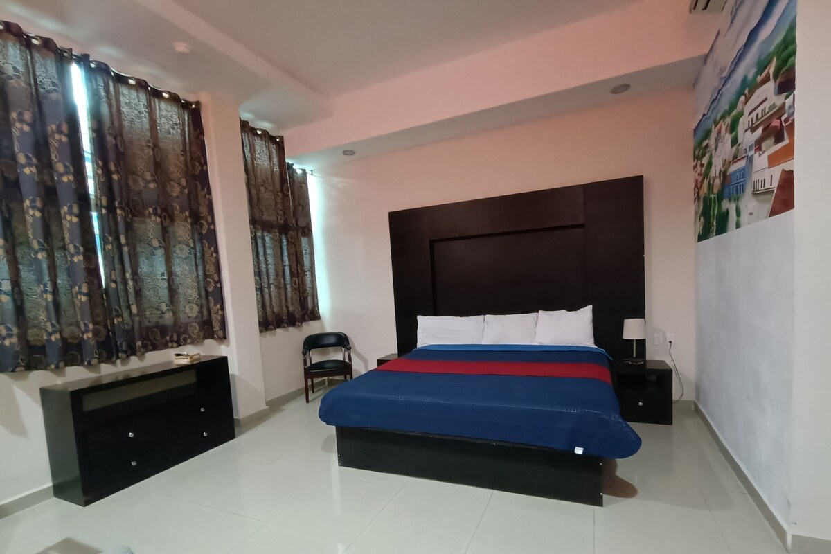 Down duvets, iron/ironing board, free WiFi, individually decorated