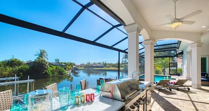 Executive Waterfront Pool Home w/ Gulf Access