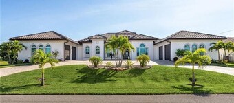 Executive Waterfront Pool Home w/ Gulf Access