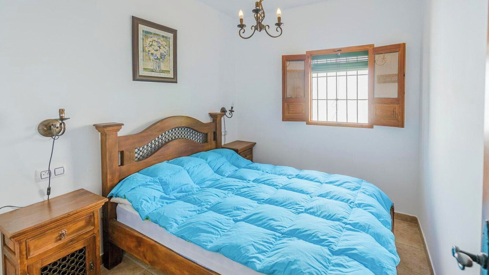 5 bedrooms, iron/ironing board, WiFi