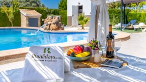Pool - La Pedriza de Loja by Ruralidays (Granada)