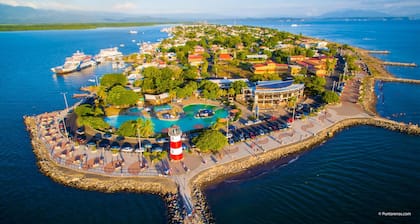 Relax at Pier Sands Casita#1, Min Walk From Beach!