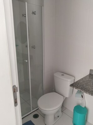 Handtücher, Toilettenpapier