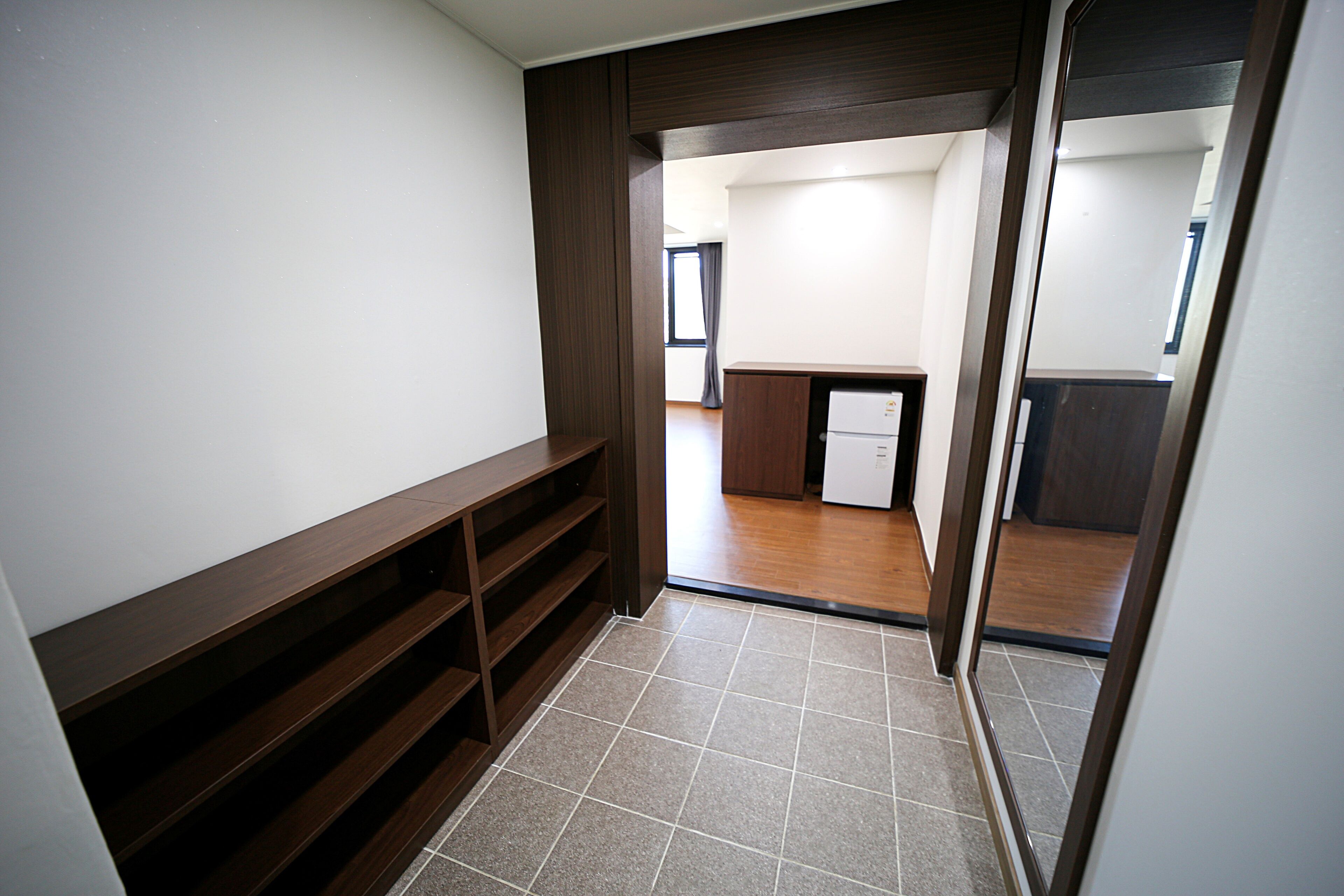 family room (ondol room for ten) | desk, free wifi, bed sheets