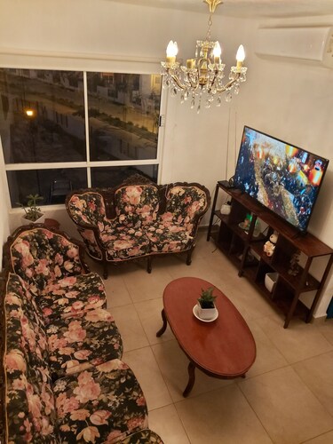 Old bar apartment 6 people Penthouse 