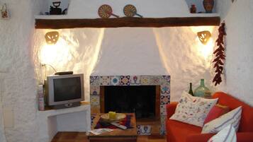 Fernseher, Kamin