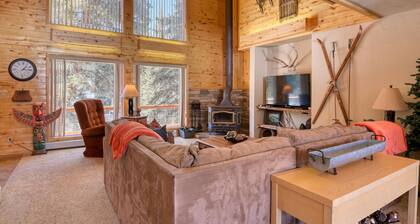 Large and Beautiful Home located on the Rio Grande River w/WiFi/Game Room & W/D