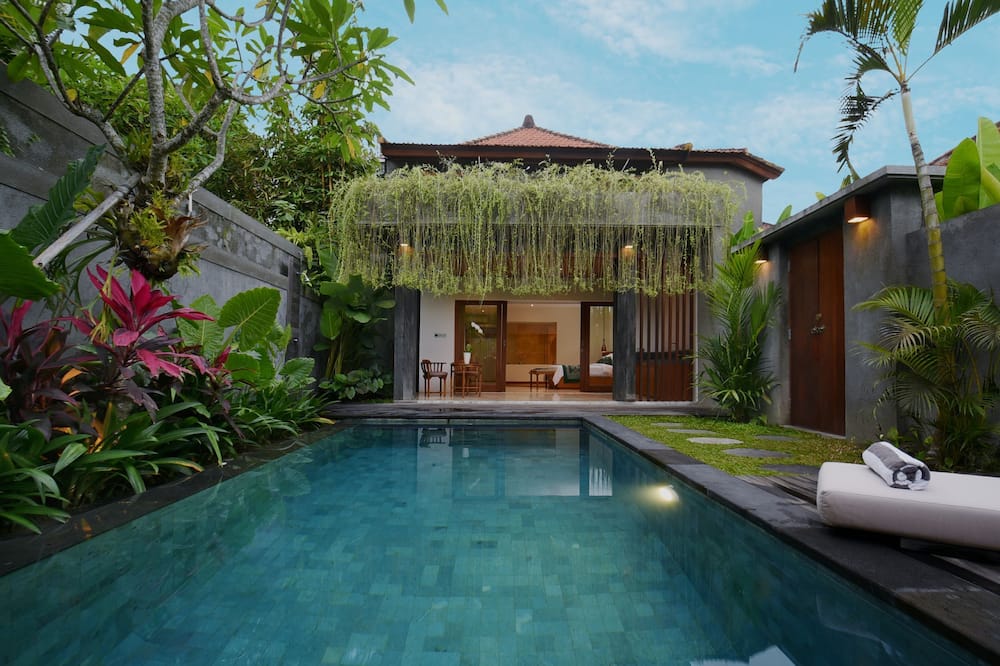 JAPA Suites & Villas