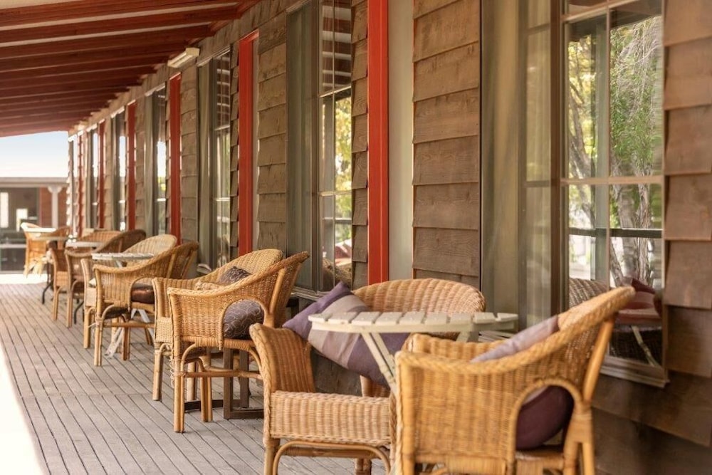 2 Star Hotels