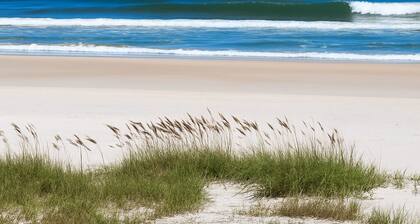 St. Augustine Heated Pool Home • Near Beach • Pet Friendly • Sleeps 11