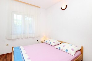 2 Schlafzimmer, Bügeleisen/Bügelbrett, WLAN, Bettwäsche