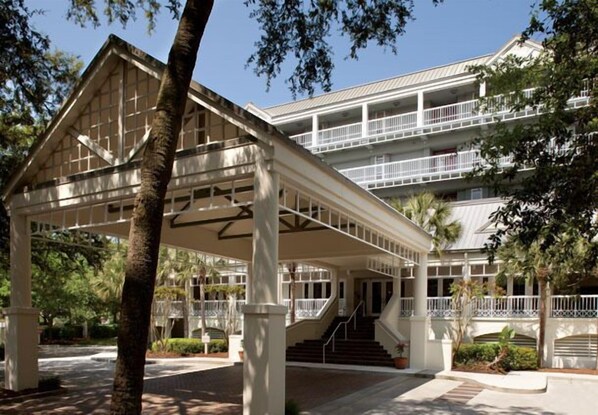 Exterior - Hilton Head | Family Harbor Base | Pool + Marina | 2BR Condo (Hilton Head Island)