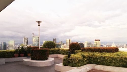 Studio Unit at The Beacon Makati