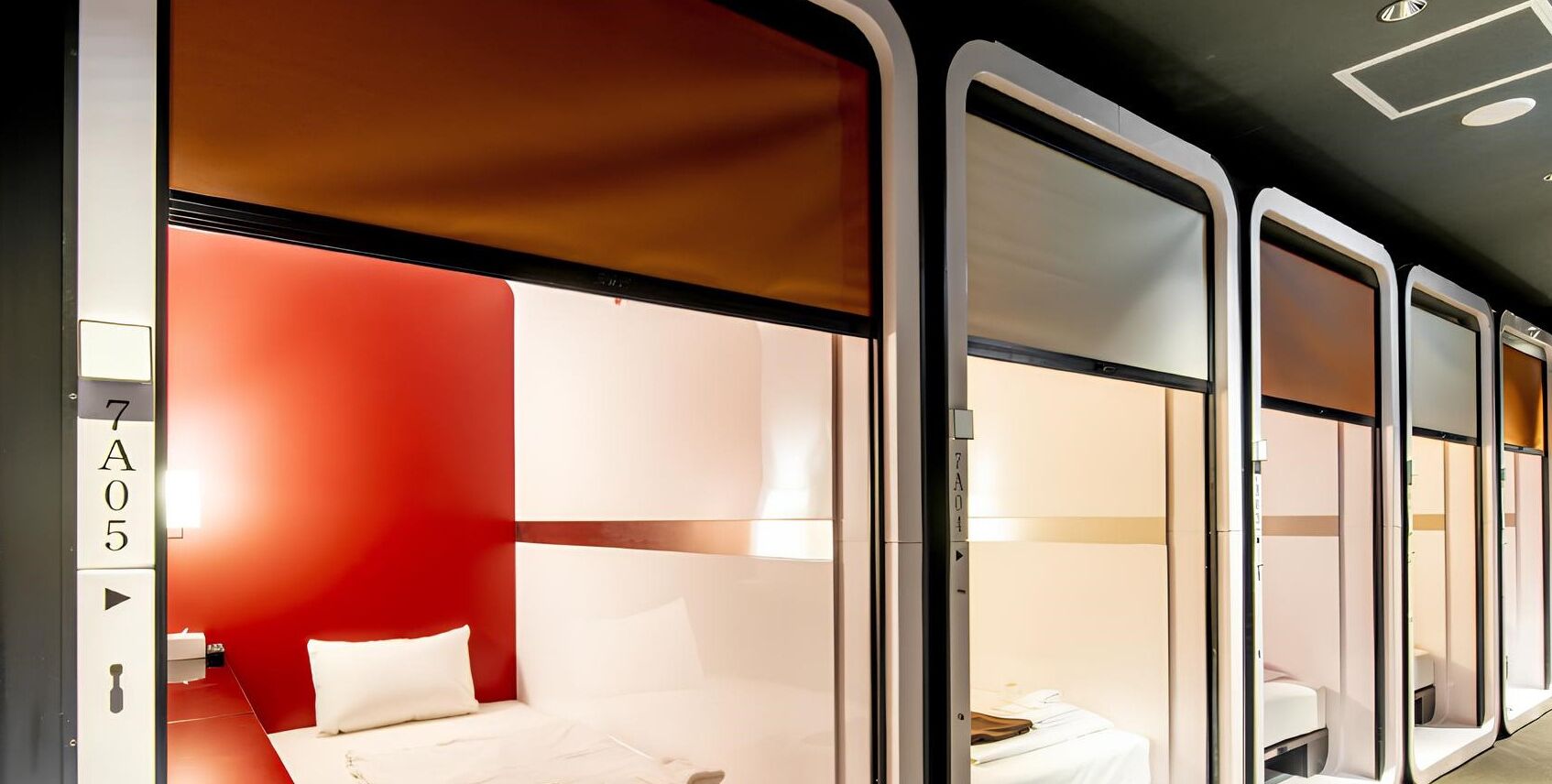 economy pod, men only, non smoking | 1 bedroom, down duvets, in-room safe, blackout curtains