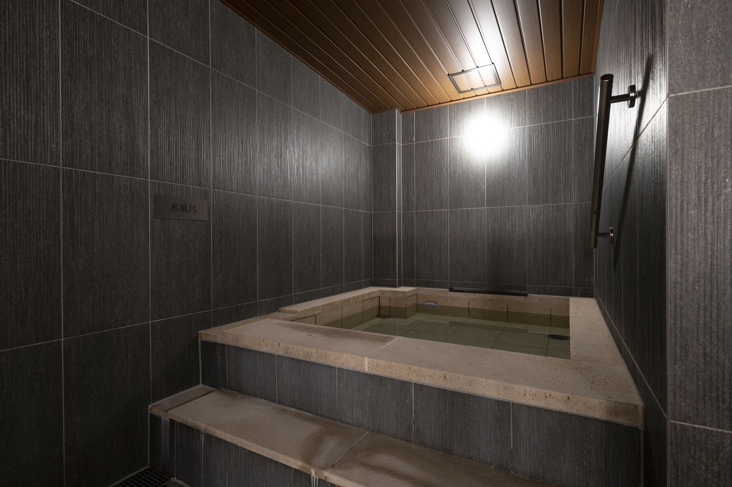 shower, free toiletries, hair dryer, bathrobes