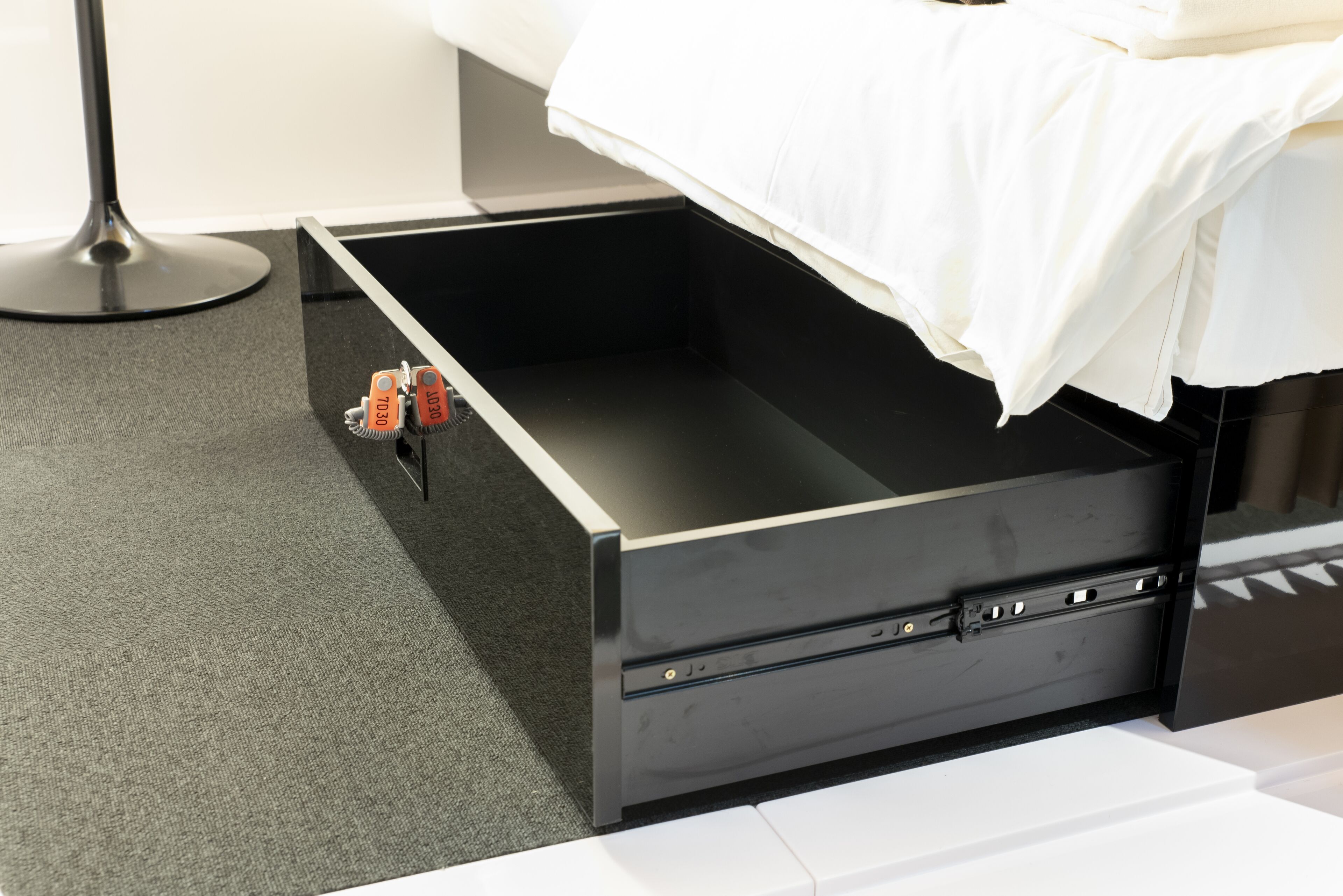 1 bedroom, down duvets, in-room safe, blackout curtains