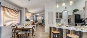 Rustic Mid Century Modern home in the suburbs-small pets welcome