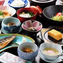 Alimentos y bebidas